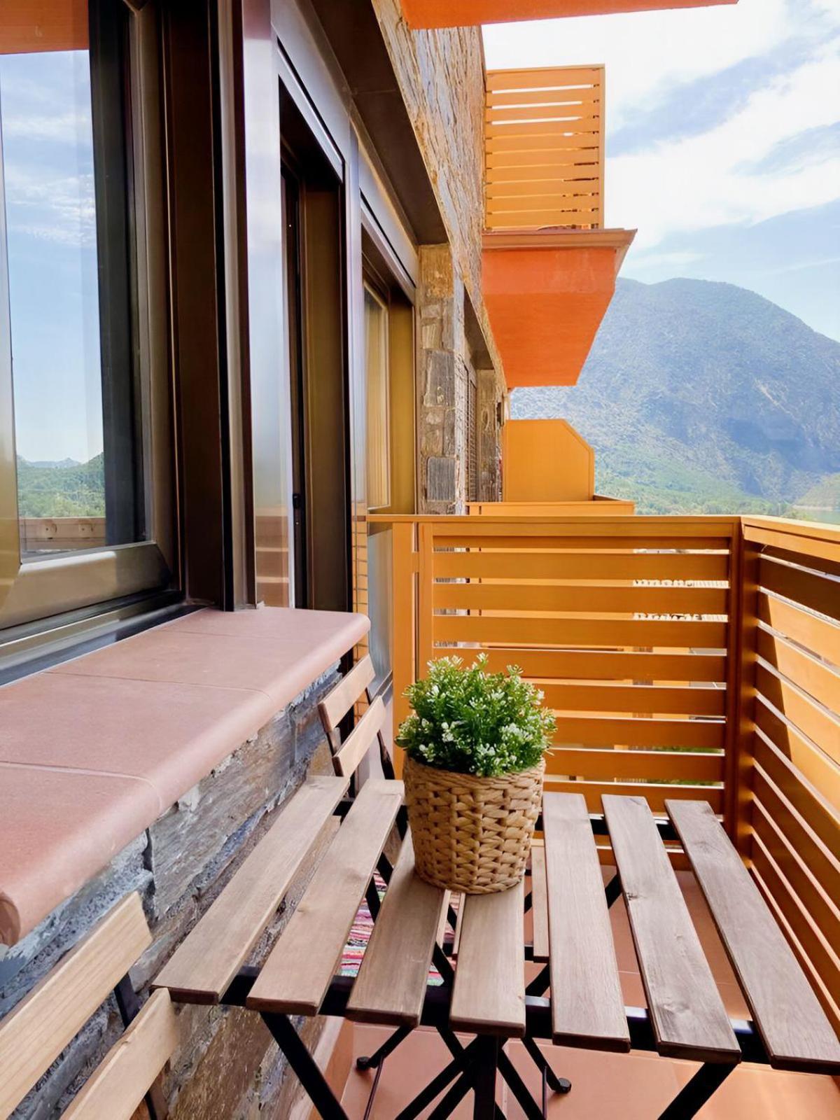 Apartament Duplex Amb Vistes Al Pirineu Catala Coll de Nargo Ngoại thất bức ảnh