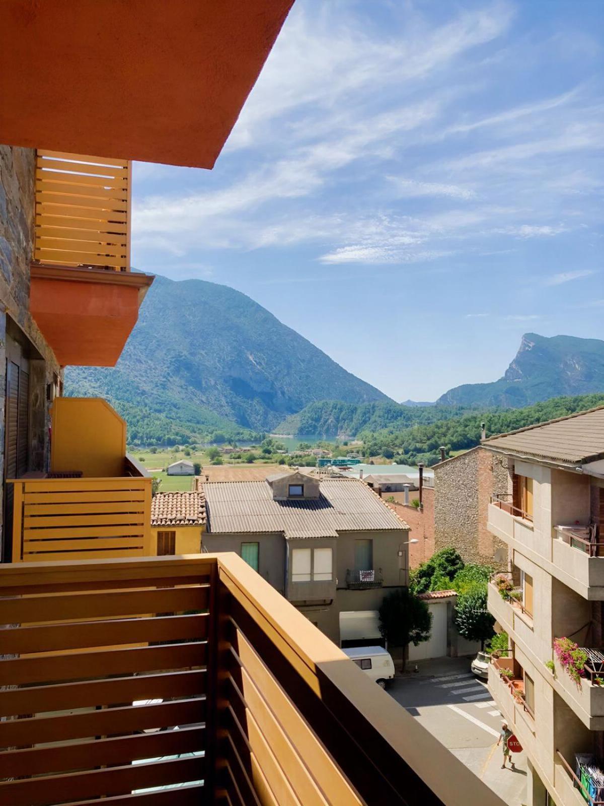 Apartament Duplex Amb Vistes Al Pirineu Catala Coll de Nargo Ngoại thất bức ảnh